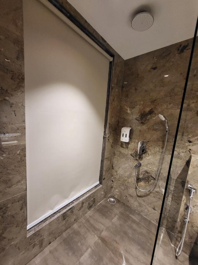 Belvedere Suites Greater Noida Bagian luar foto