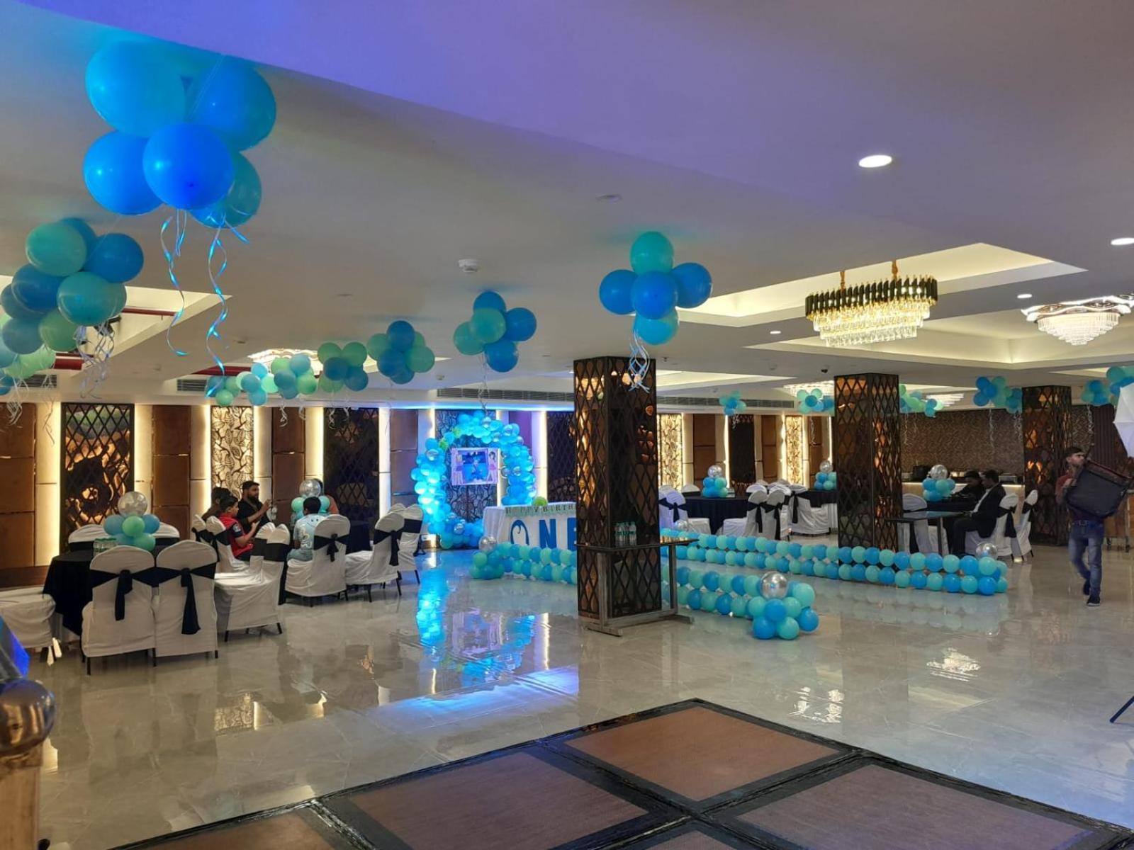 Belvedere Suites Greater Noida Bagian luar foto