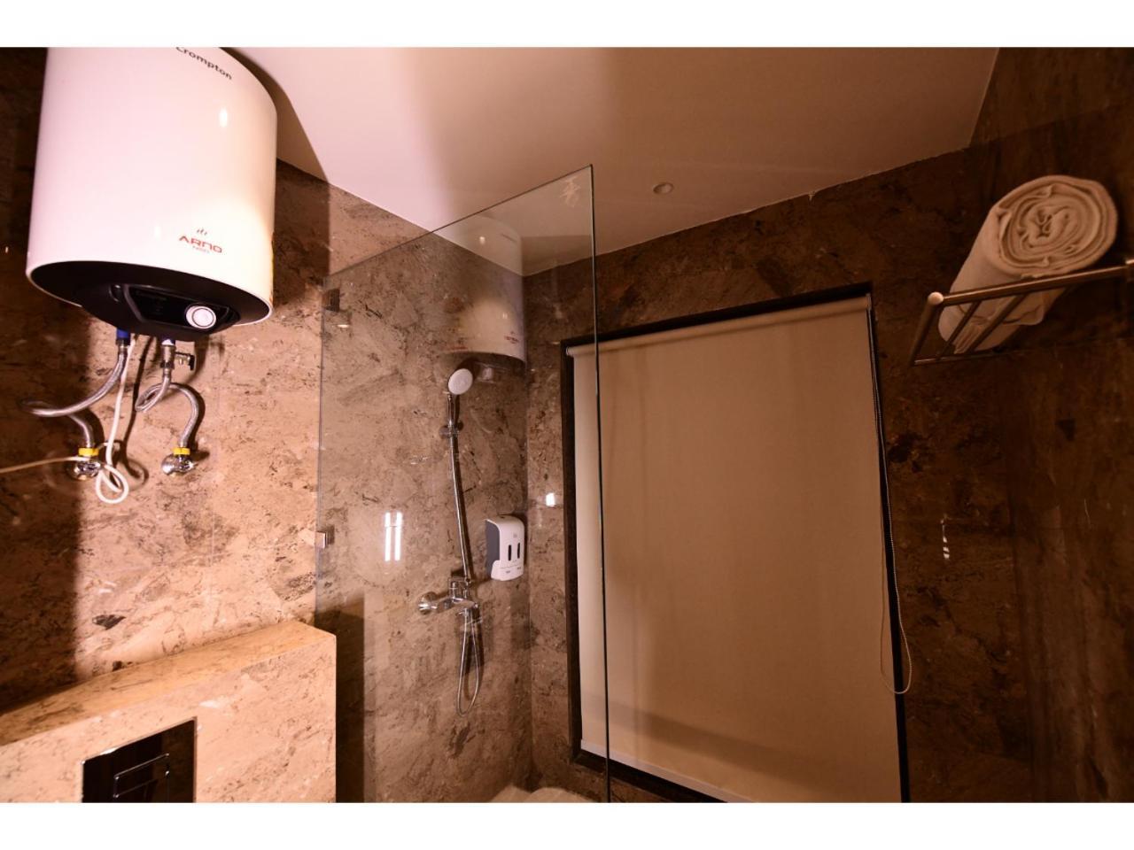 Belvedere Suites Greater Noida Bagian luar foto